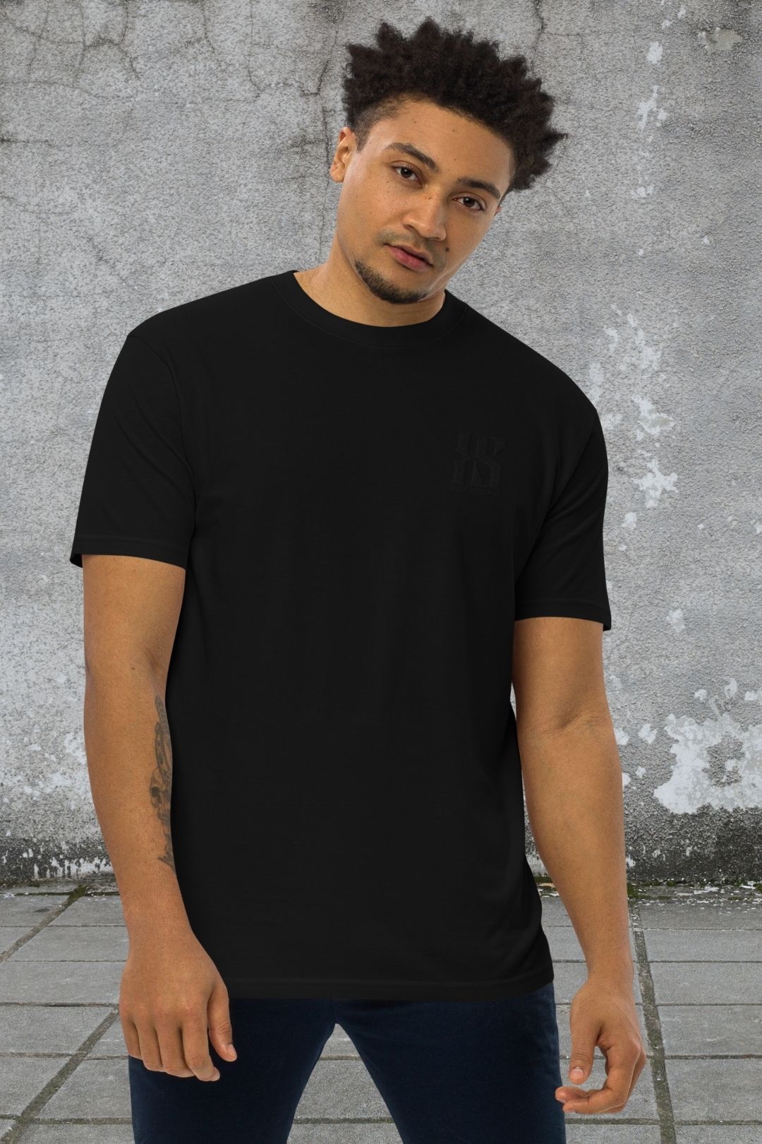 X-01 LOGO TEE