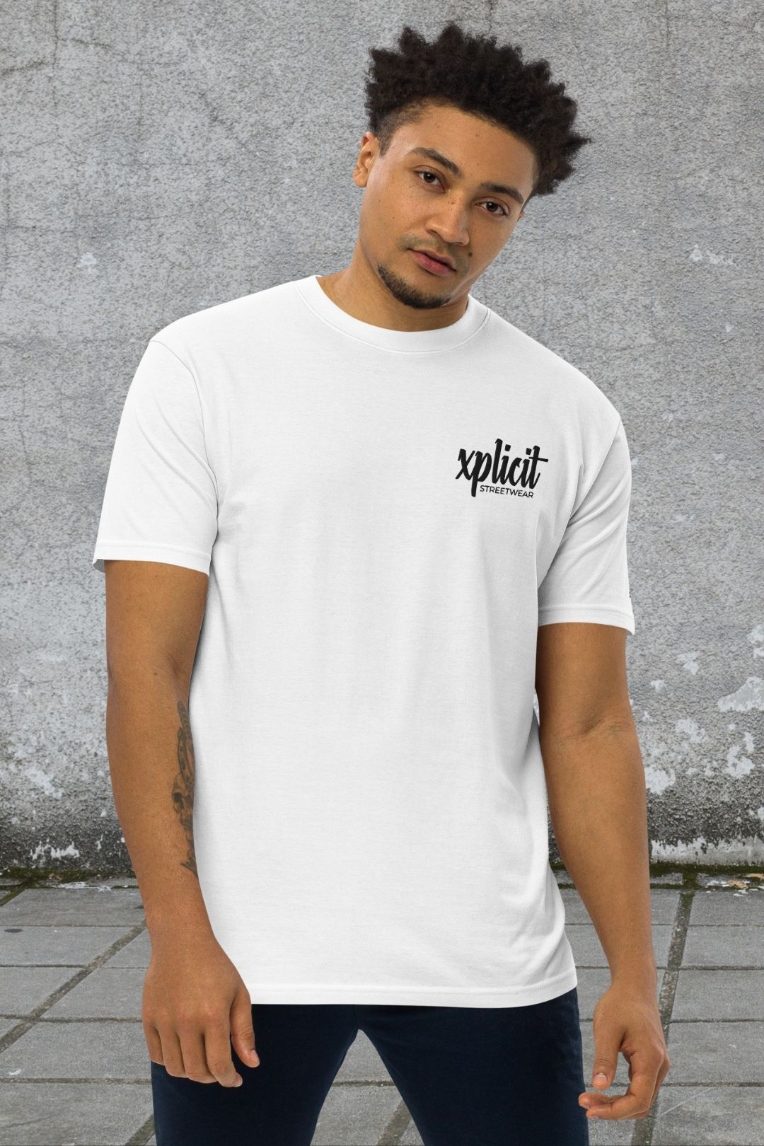 X-06 LOGO TEE