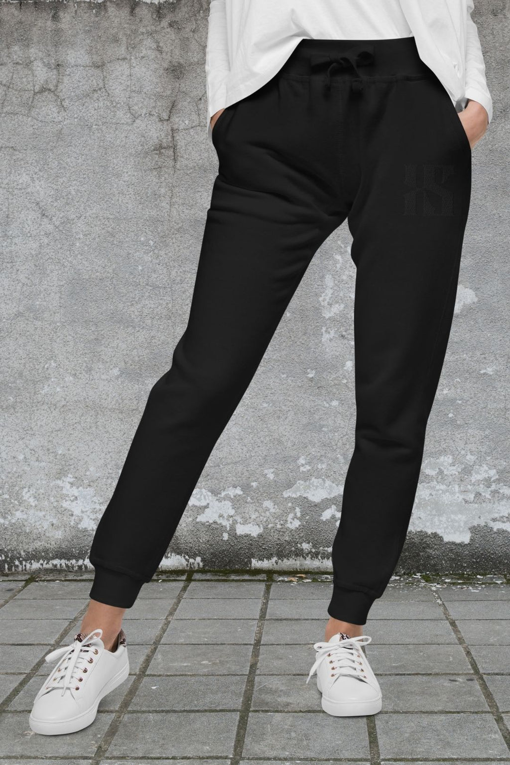X02 LOGO SWEATPANTS